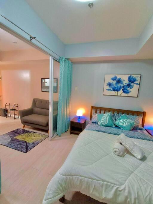 1 Bedroom Affordable Azure Staycation Near Naia มะนิลา ภายนอก รูปภาพ