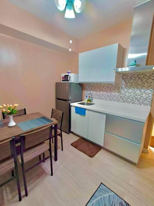 1 Bedroom Affordable Azure Staycation Near Naia มะนิลา ภายนอก รูปภาพ